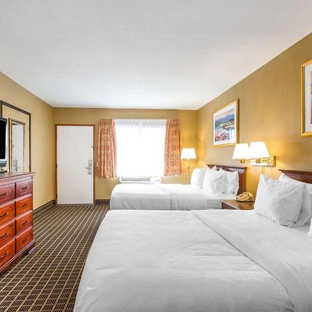 Quality Inn & Suites Westminster Seal Beach Exteriér fotografie