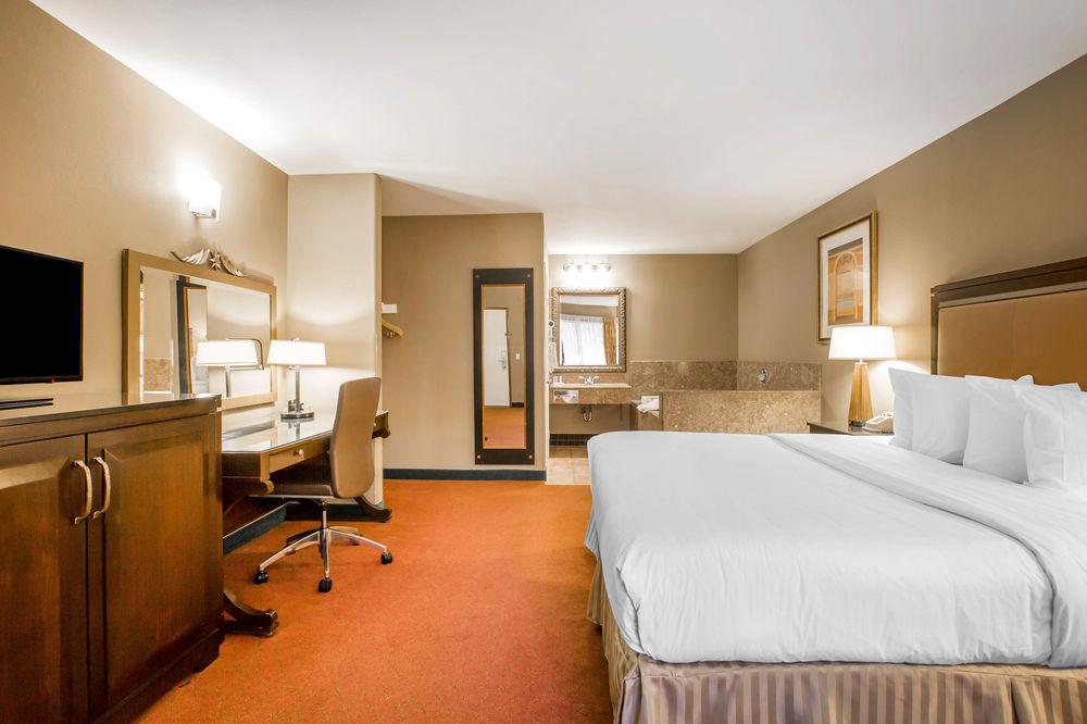 Quality Inn & Suites Westminster Seal Beach Exteriér fotografie