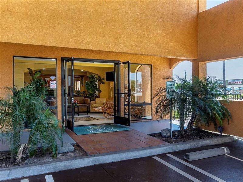 Quality Inn & Suites Westminster Seal Beach Exteriér fotografie