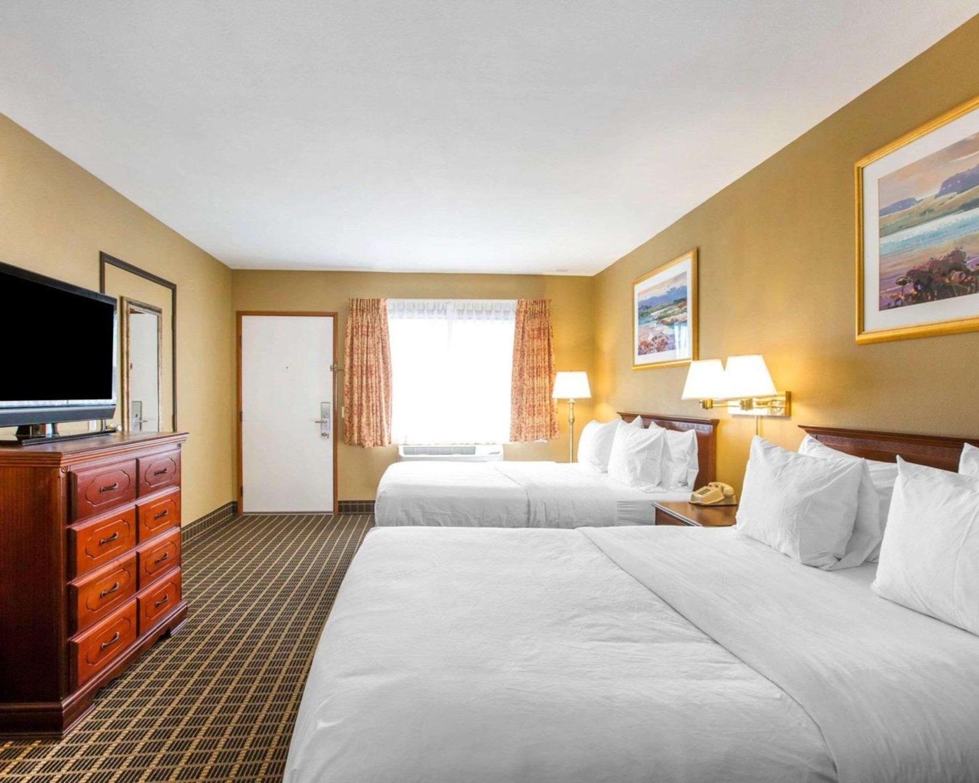 Quality Inn & Suites Westminster Seal Beach Exteriér fotografie