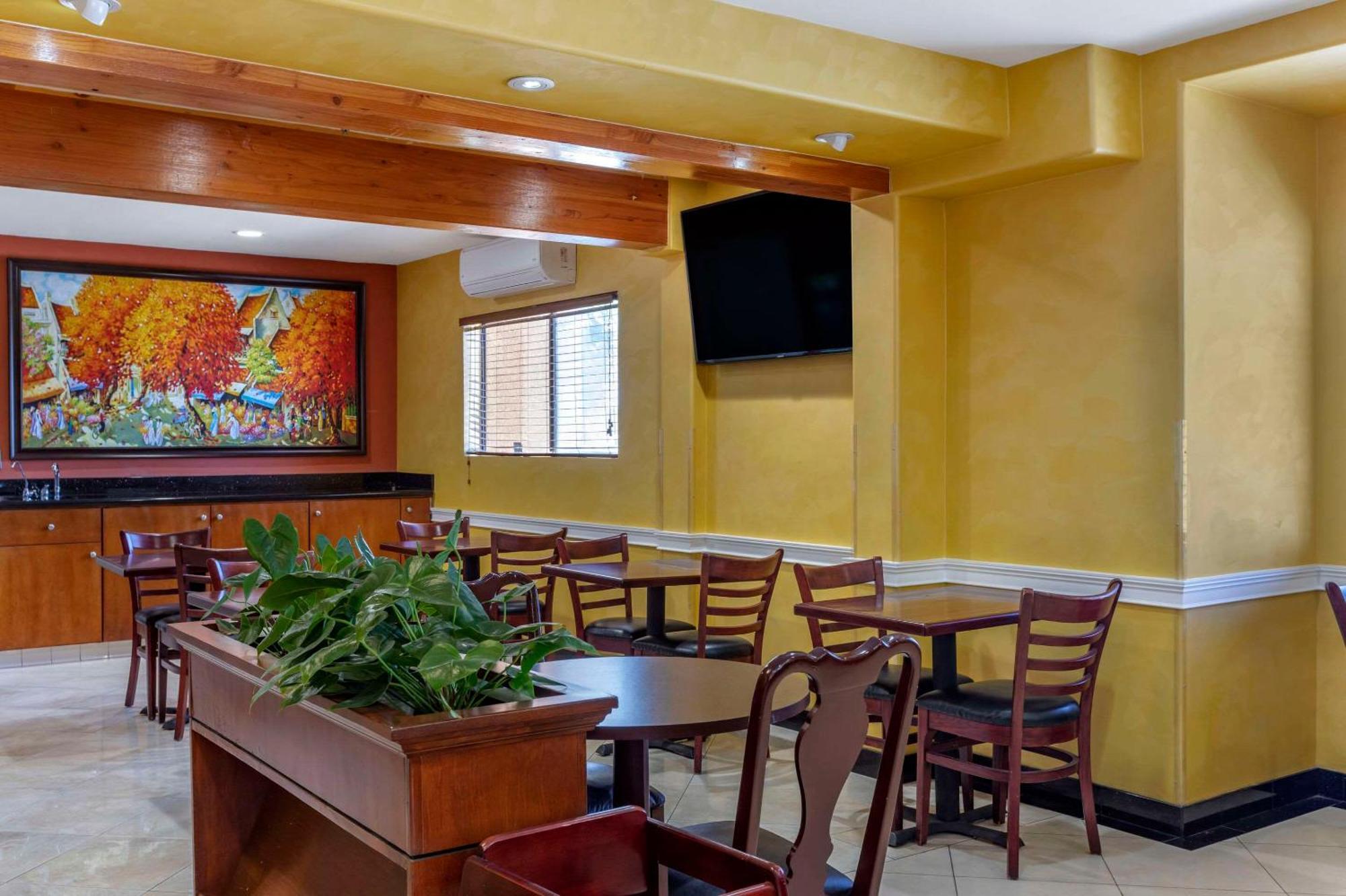 Quality Inn & Suites Westminster Seal Beach Exteriér fotografie