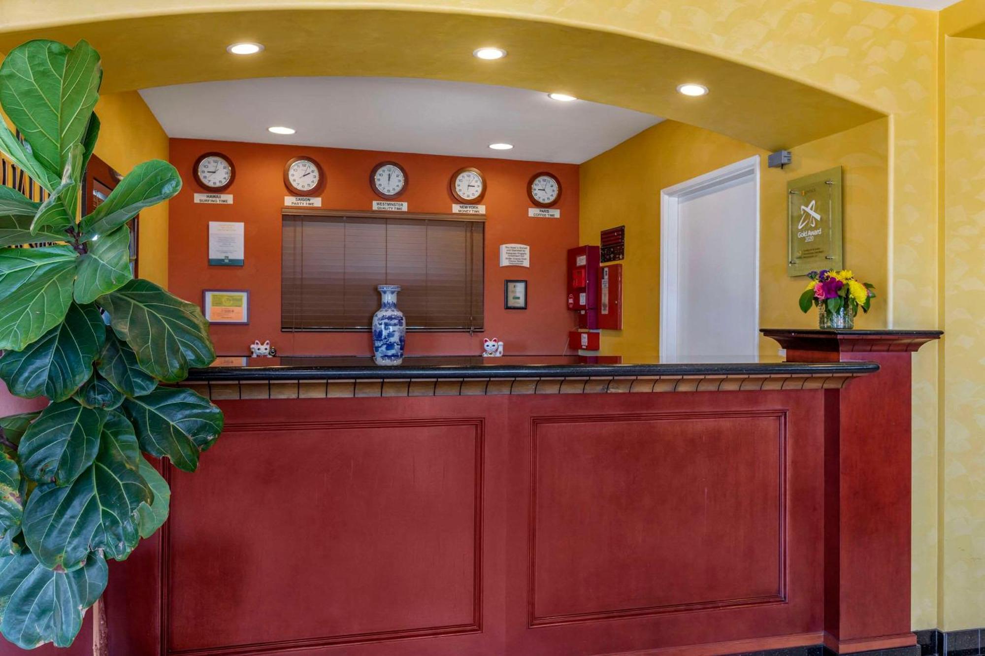 Quality Inn & Suites Westminster Seal Beach Exteriér fotografie