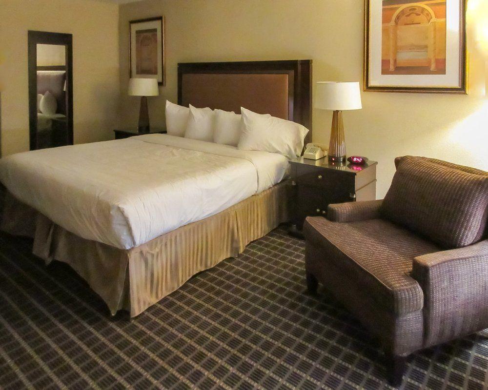 Quality Inn & Suites Westminster Seal Beach Exteriér fotografie